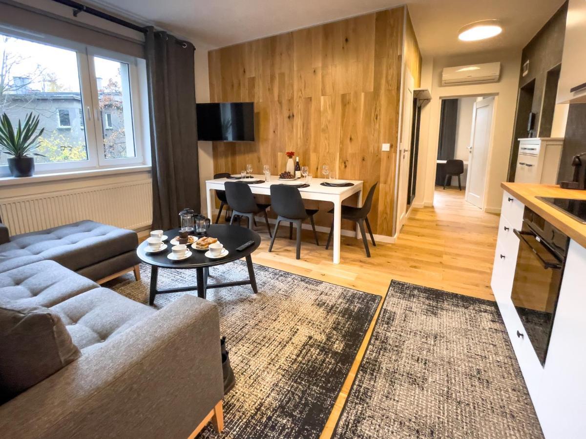 Urban Apartments Premium No 3, Free Private Parking, Self Check-In خوجوف المظهر الخارجي الصورة