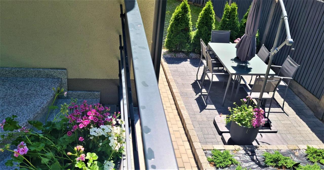 Urban Apartments Premium No 3, Free Private Parking, Self Check-In خوجوف المظهر الخارجي الصورة