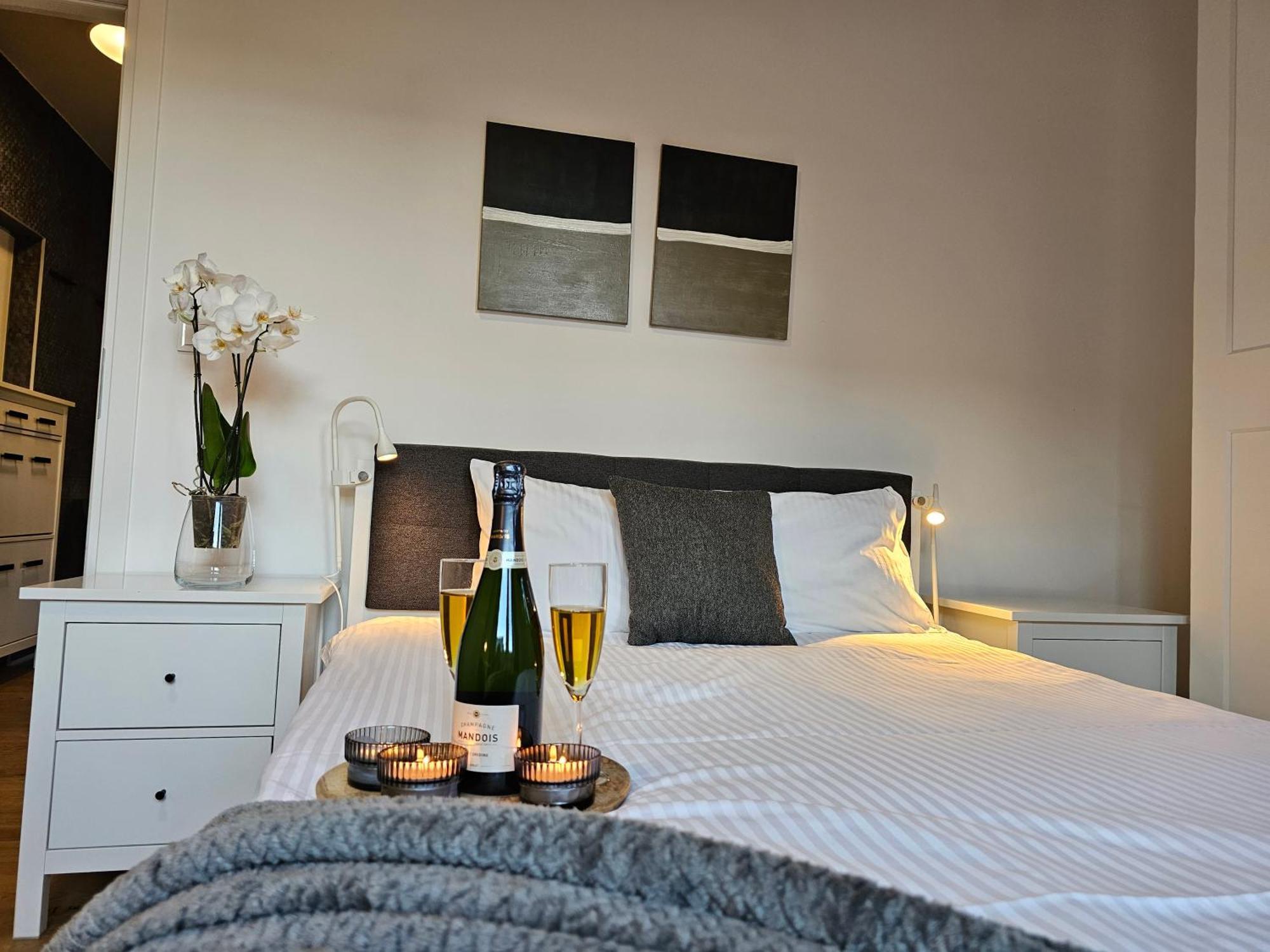 Urban Apartments Premium No 3, Free Private Parking, Self Check-In خوجوف المظهر الخارجي الصورة