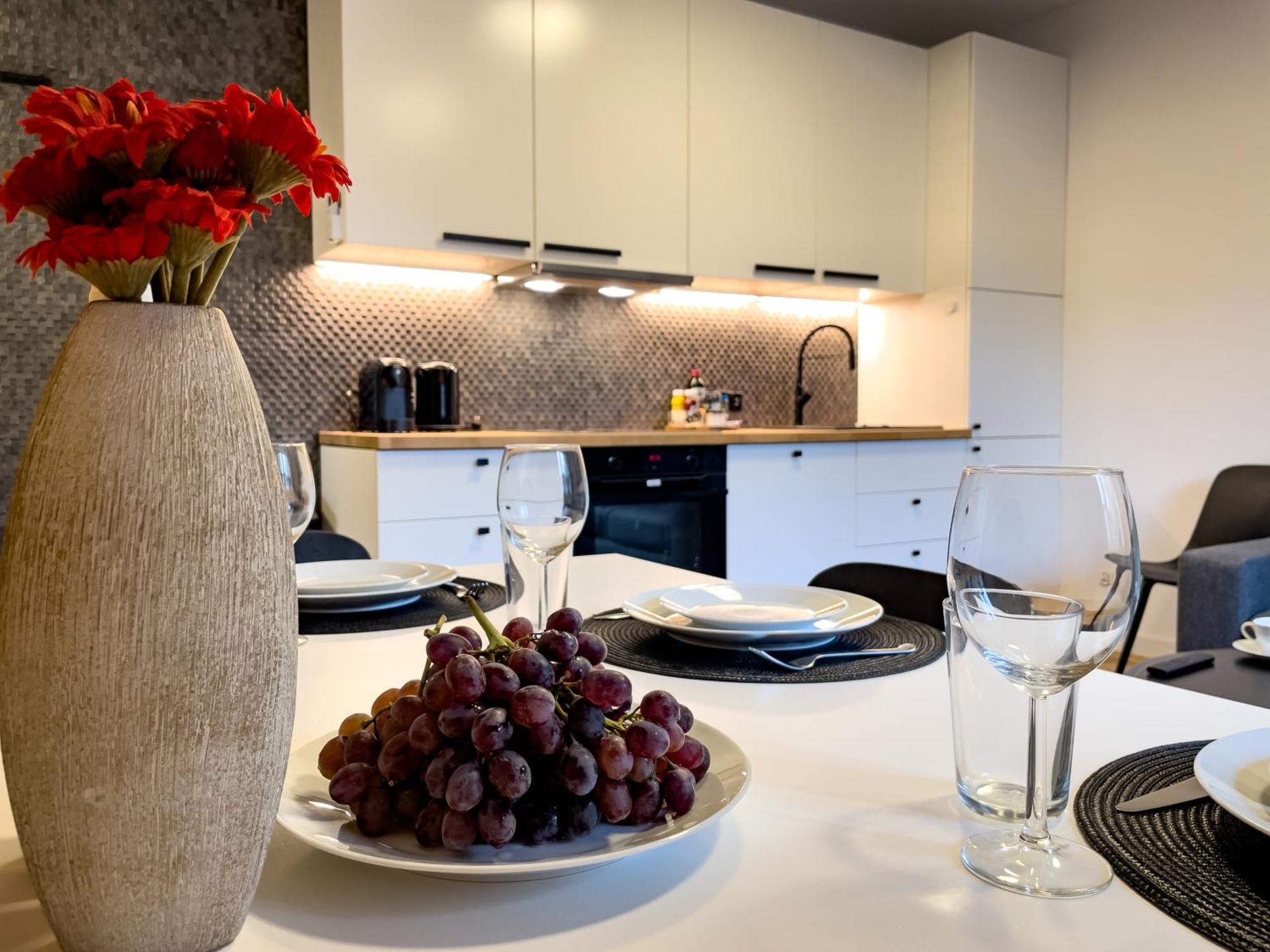 Urban Apartments Premium No 3, Free Private Parking, Self Check-In خوجوف المظهر الخارجي الصورة